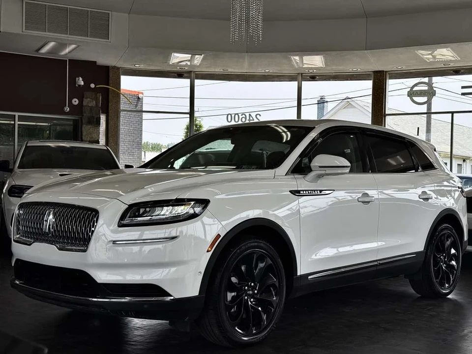2023 Lincoln Nautilus - Image 5 of 21