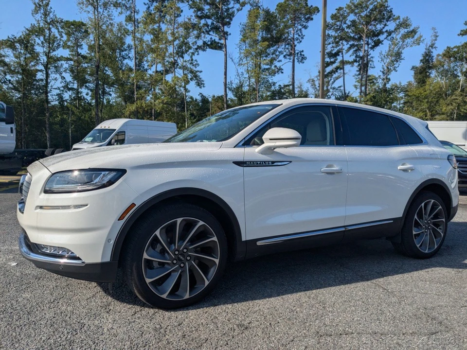2023 Lincoln Nautilus - Image 8 of 21