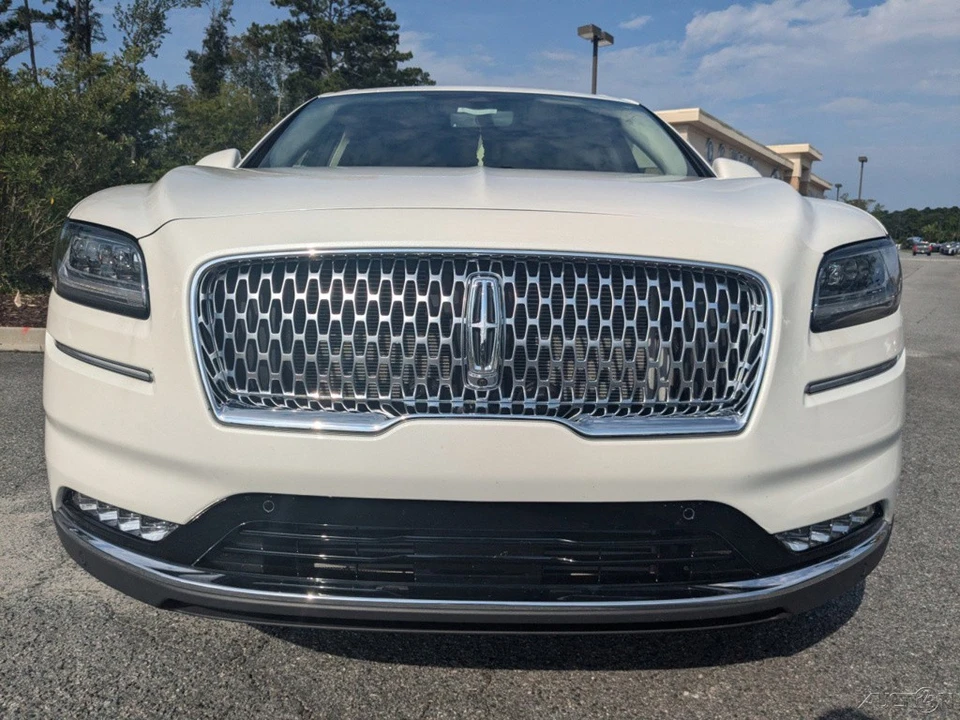 2023 Lincoln Nautilus - Image 9 of 21