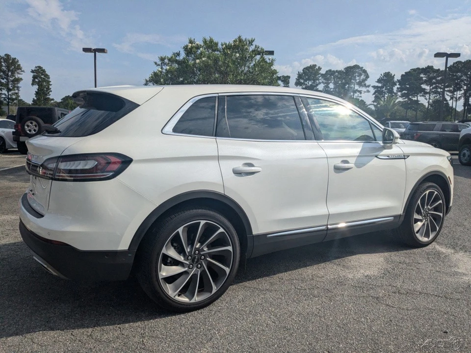 2023 Lincoln Nautilus - Image 4 of 21