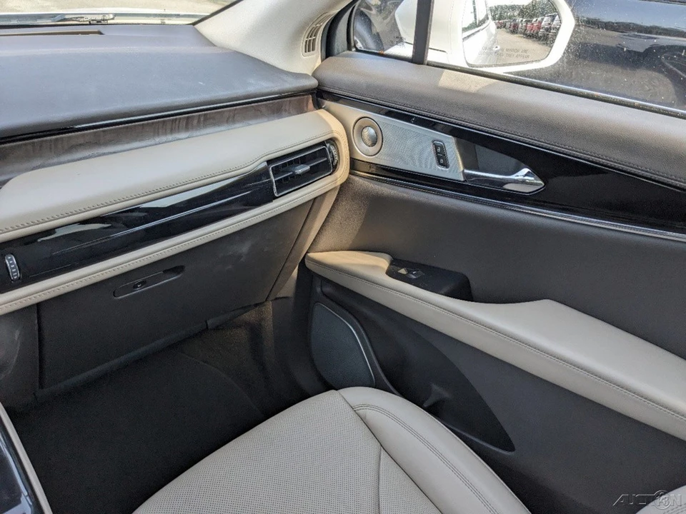 2023 Lincoln Nautilus - Image 18 of 21