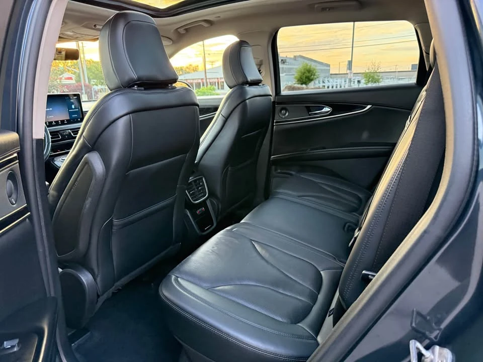 2023 Lincoln Nautilus - Image 11 of 20