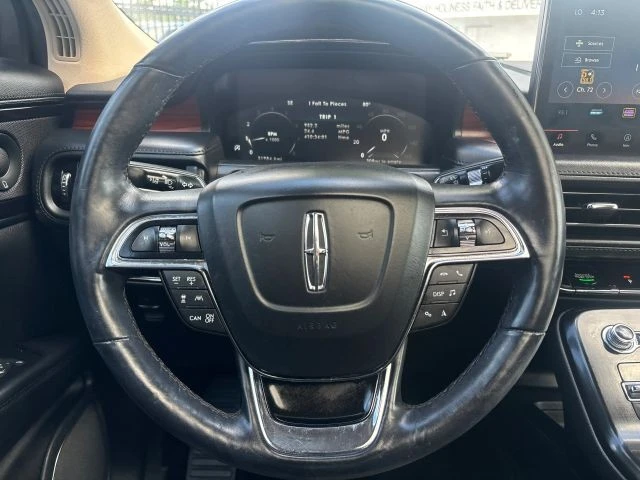 2023 Lincoln Nautilus - Image 14 of 31