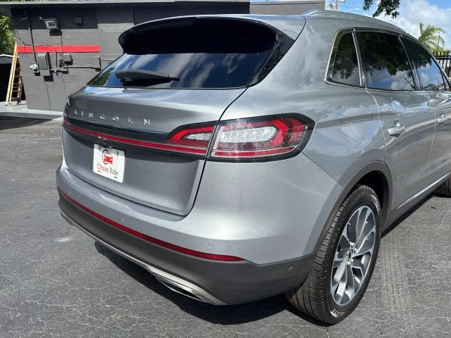 2023 Lincoln Nautilus - Image 28 of 31