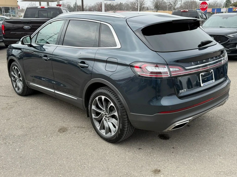 2023 Lincoln Nautilus - Image 3 of 21