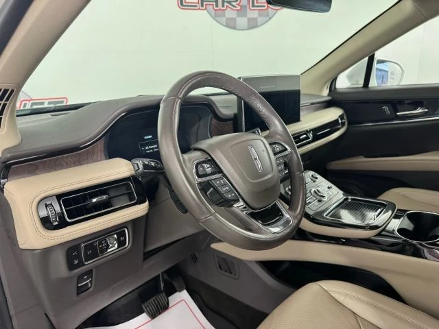 2023 Lincoln Nautilus - Image 10 of 12