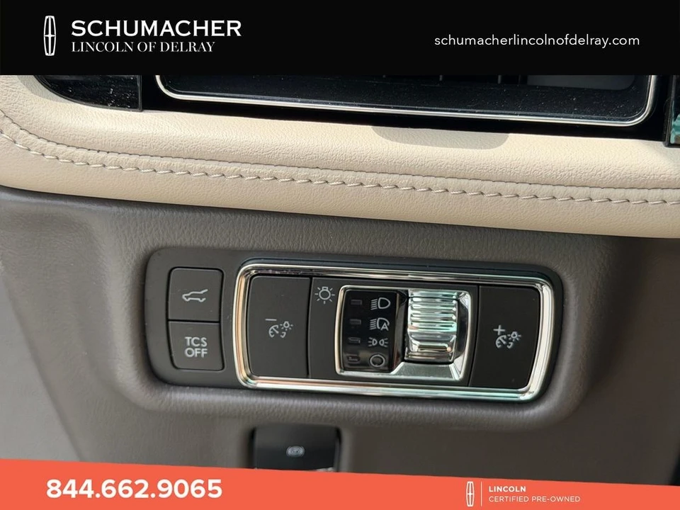 2023 Lincoln Nautilus - Image 28 of 28