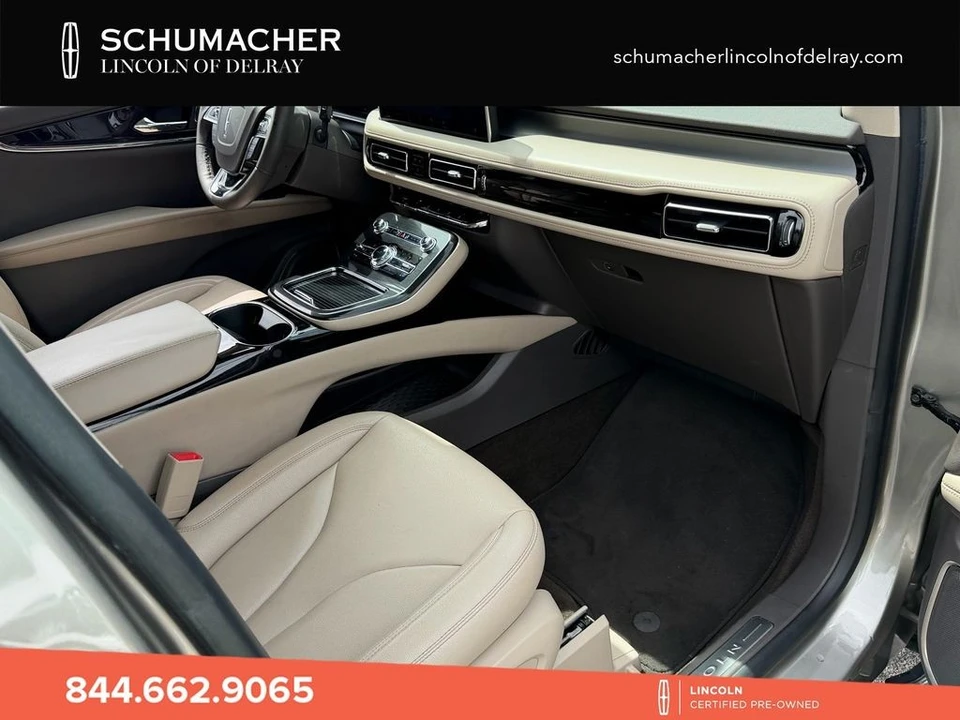 2023 Lincoln Nautilus - Image 17 of 28
