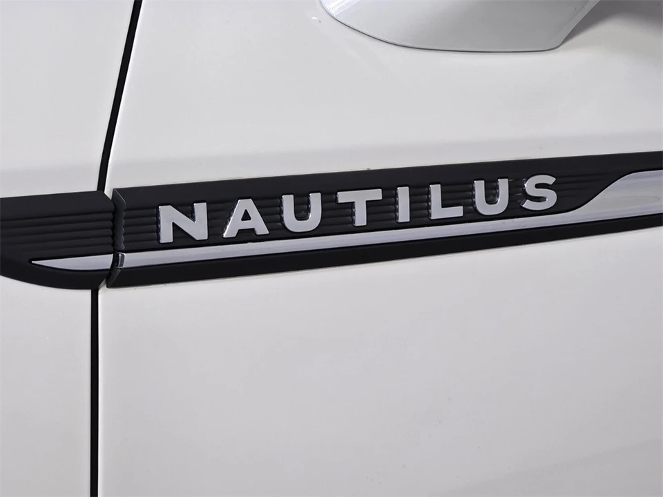 2023 Lincoln Nautilus - Image 6 of 12