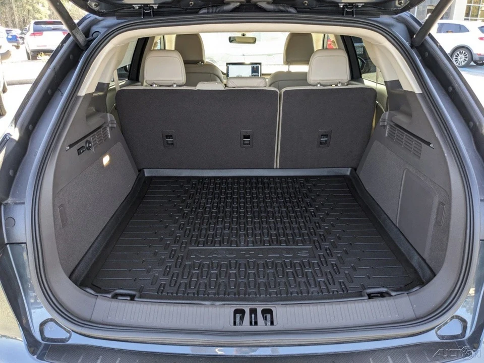 2023 Lincoln Nautilus - Image 6 of 21