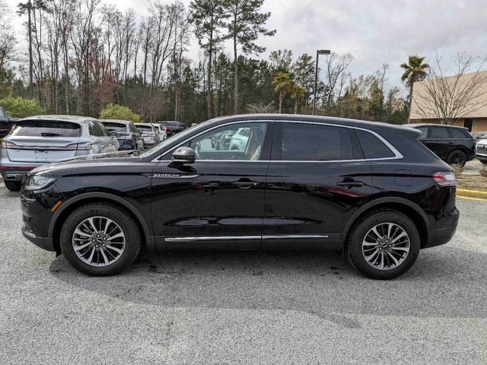2023 Lincoln Nautilus - Image 7 of 21