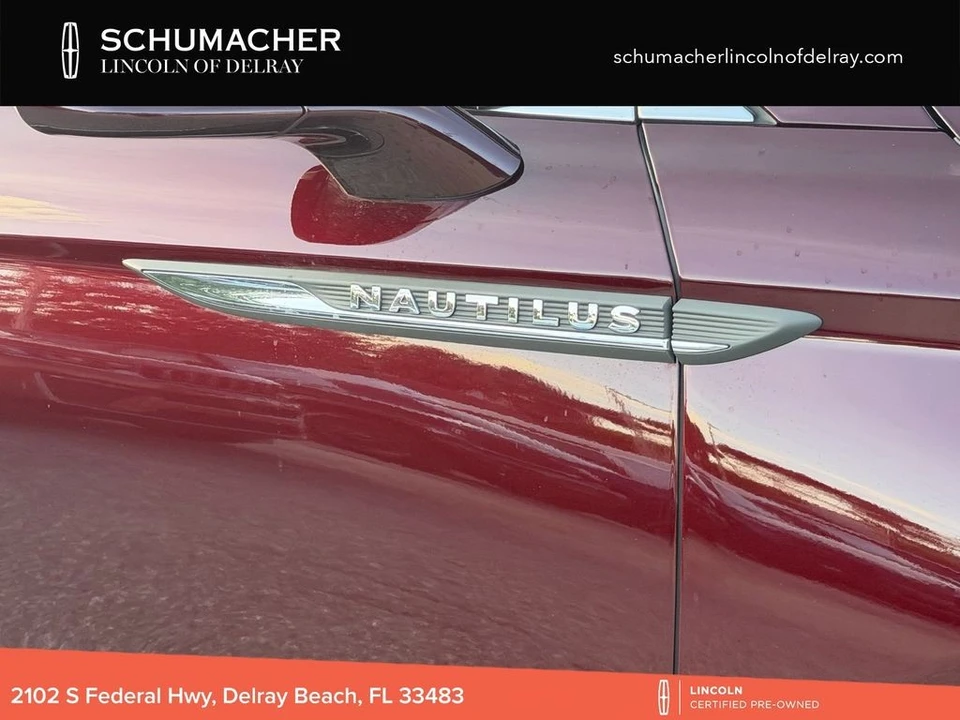 2023 Lincoln Nautilus - Image 10 of 29