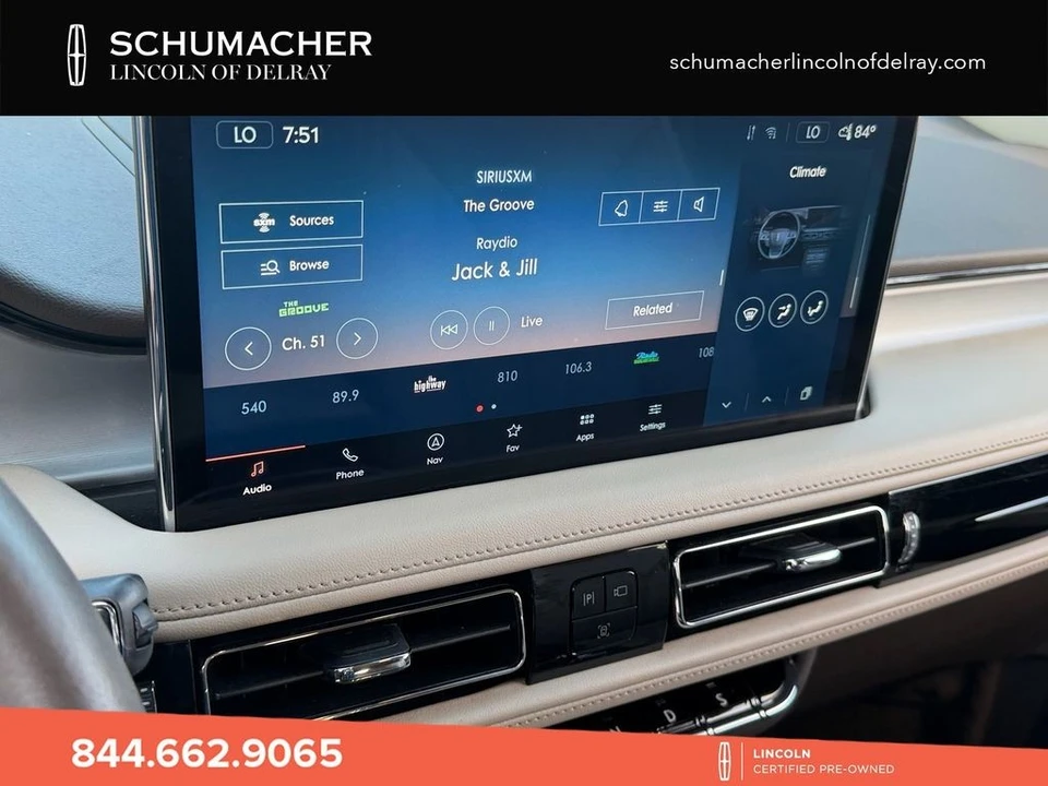 2023 Lincoln Nautilus - Image 21 of 29