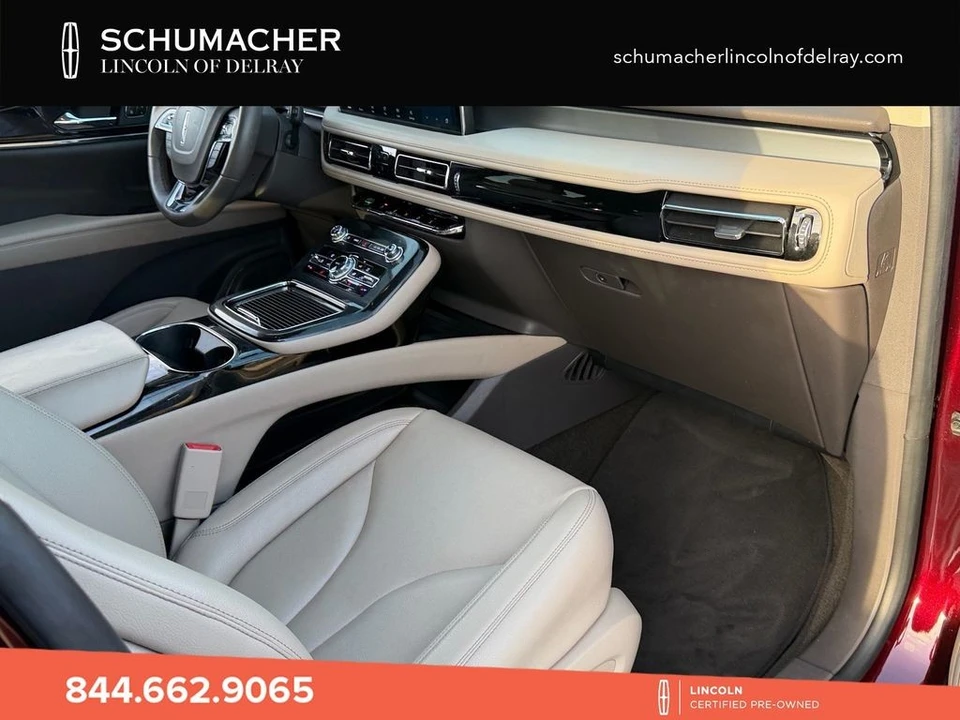 2023 Lincoln Nautilus - Image 18 of 29