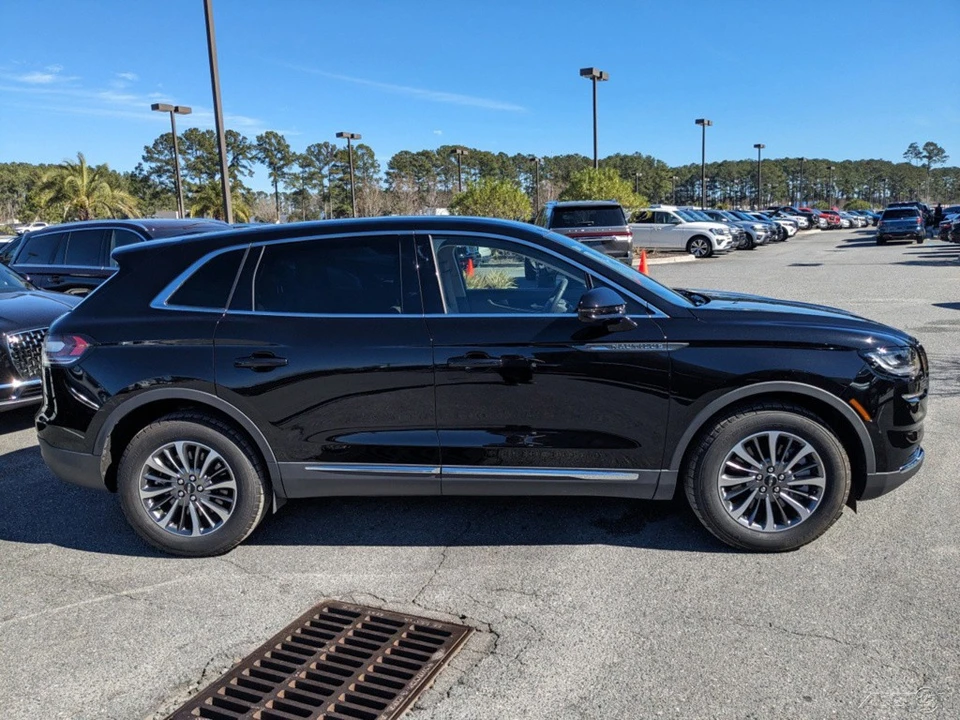 2023 Lincoln Nautilus - Image 3 of 21