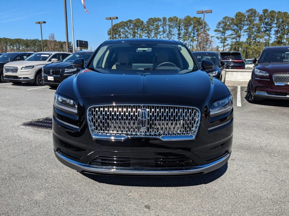 2023 Lincoln Nautilus - Image 11 of 21