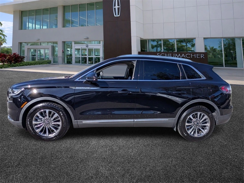 2023 Lincoln Nautilus - Image 4 of 21