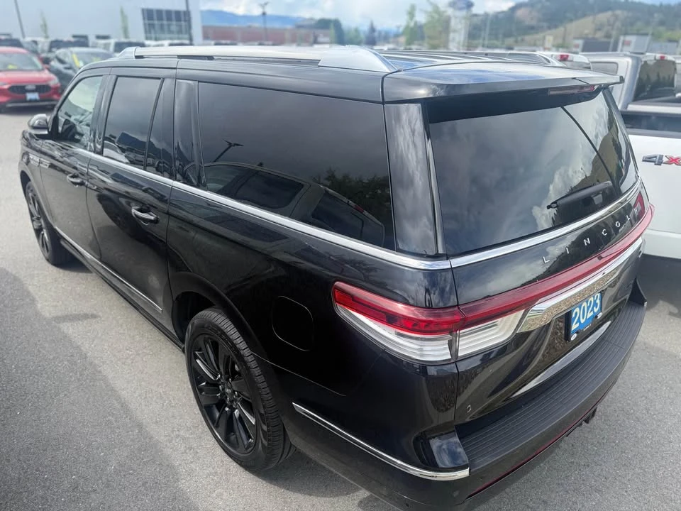 2023 Lincoln Navigator 4th Gen - Image 6 of 12