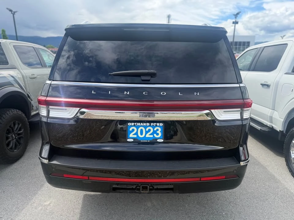 2023 Lincoln Navigator 4th Gen - Image 7 of 12