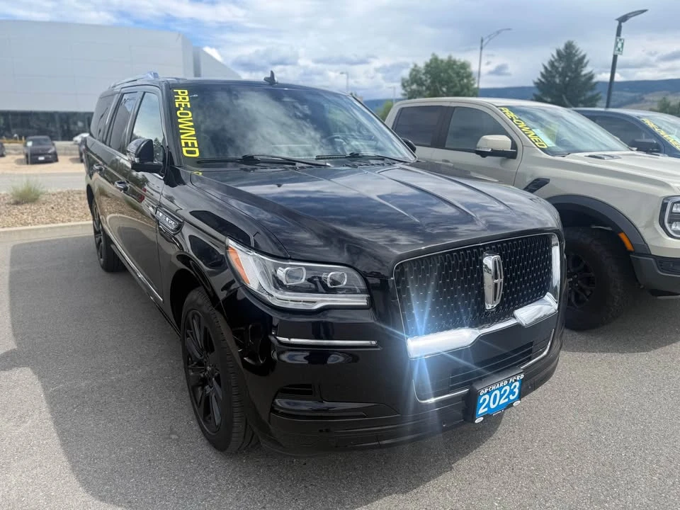 2023 Lincoln Navigator 4th Gen - Image 3 of 12
