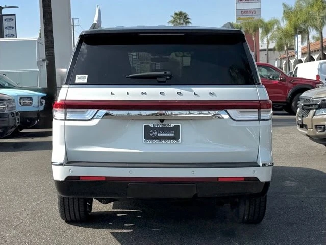 2023 Lincoln Navigator 4th Gen - Image 7 of 21