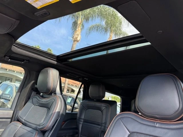 2023 Lincoln Navigator 4th Gen - Image 18 of 21
