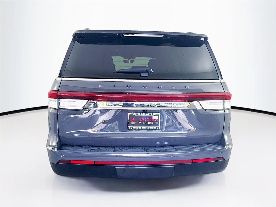 2023 Lincoln Navigator 4th Gen - Image 6 of 15