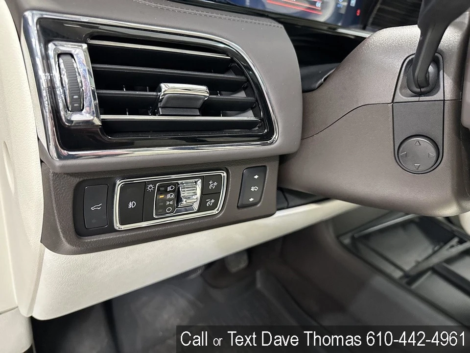 2023 Lincoln Navigator 4th Gen - Image 15 of 21