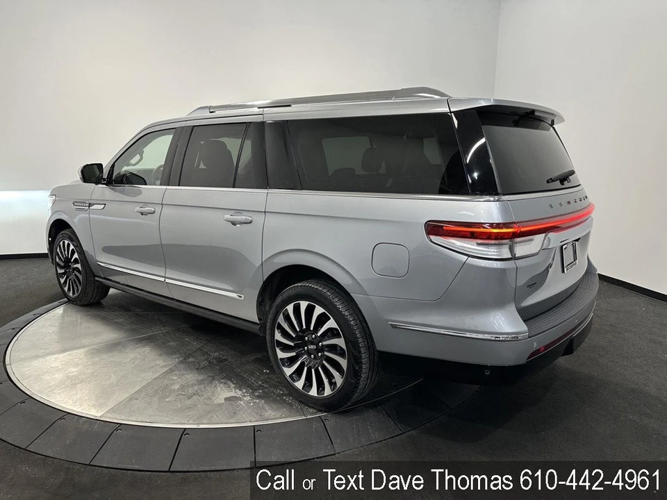 2023 Lincoln Navigator 4th Gen - Image 5 of 21