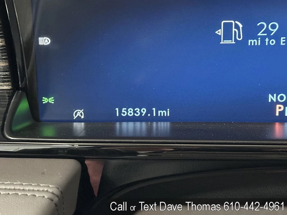 2023 Lincoln Navigator 4th Gen - Image 17 of 21