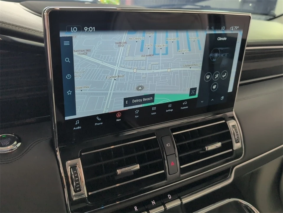 2023 Lincoln Navigator 4th Gen - Image 19 of 21