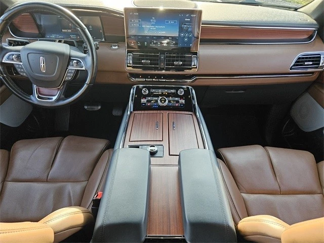 2023 Lincoln Navigator 4th Gen - Image 13 of 21