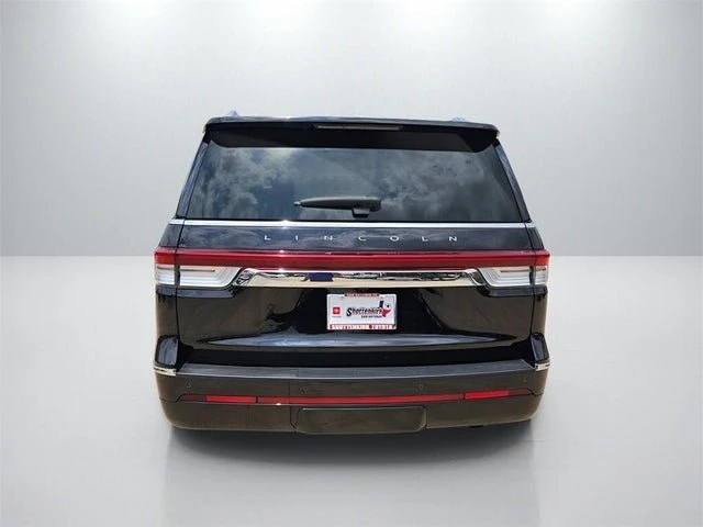 2023 Lincoln Navigator 4th Gen - Image 4 of 20