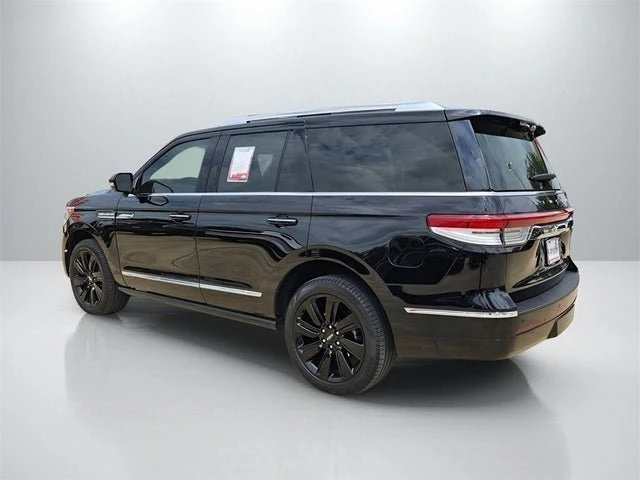 2023 Lincoln Navigator 4th Gen - Image 5 of 20
