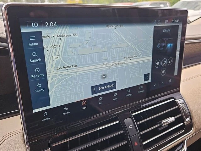 2023 Lincoln Navigator 4th Gen - Image 18 of 20