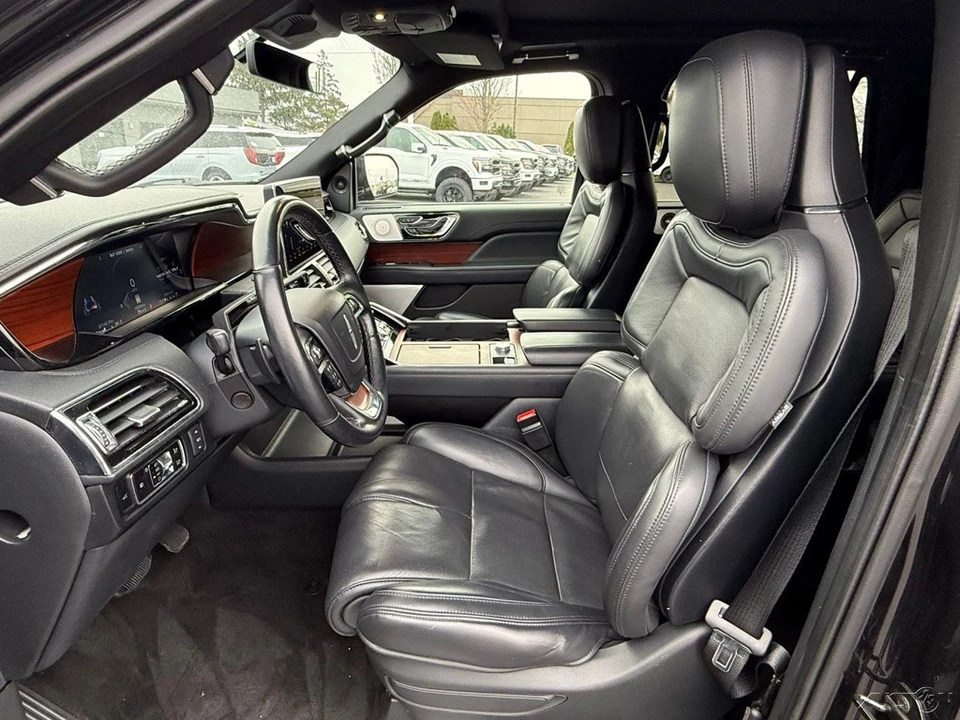 2023 Lincoln Navigator 4th Gen - Image 12 of 12