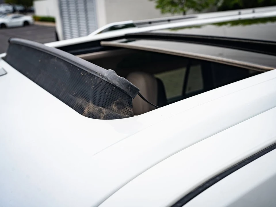 2023 Lincoln Navigator 4th Gen - Image 14 of 21