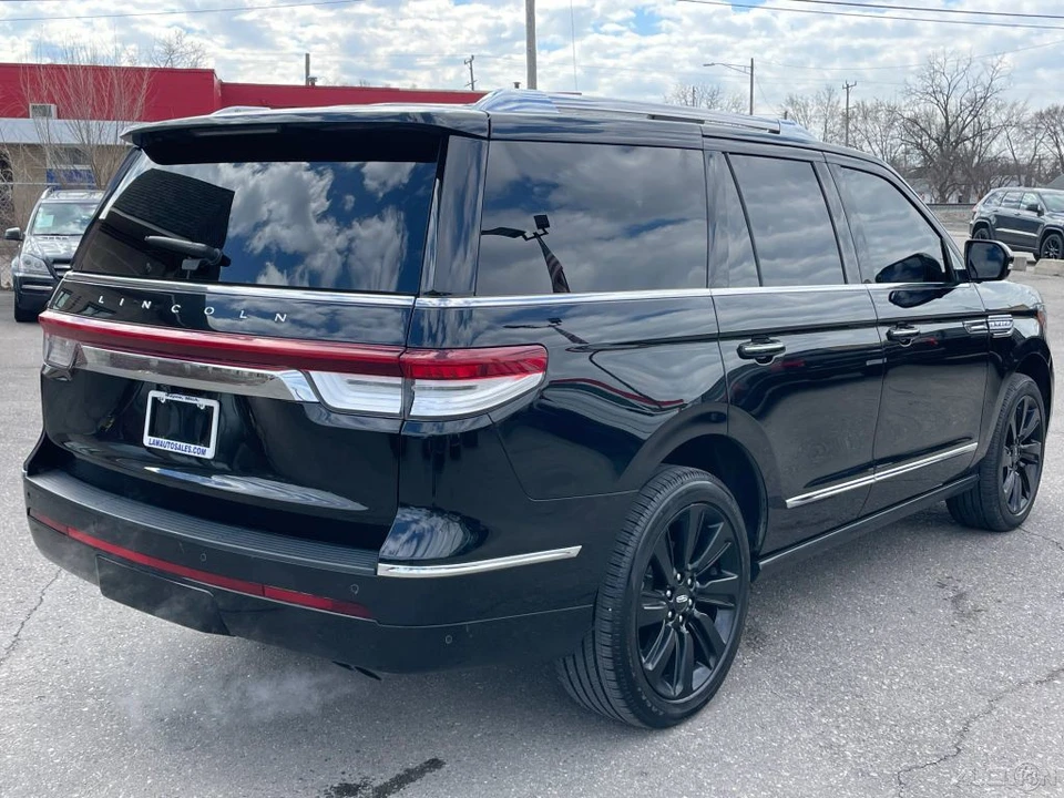 2023 Lincoln Navigator 4th Gen - Image 5 of 21