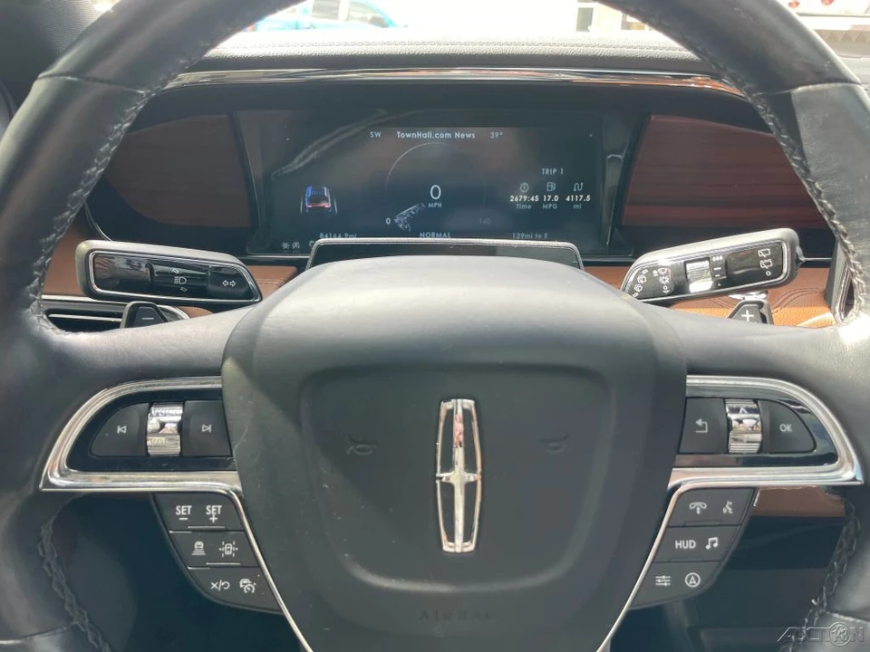 2023 Lincoln Navigator 4th Gen - Image 21 of 21