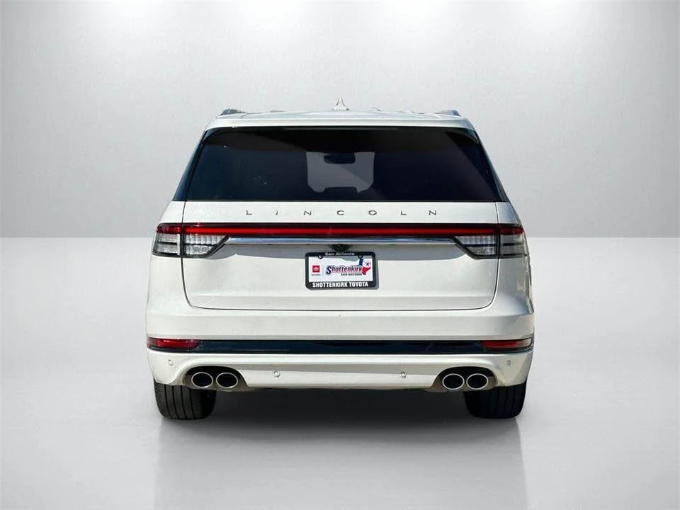 2023 Lincoln Aviator 2nd Gen - Image 4 of 18
