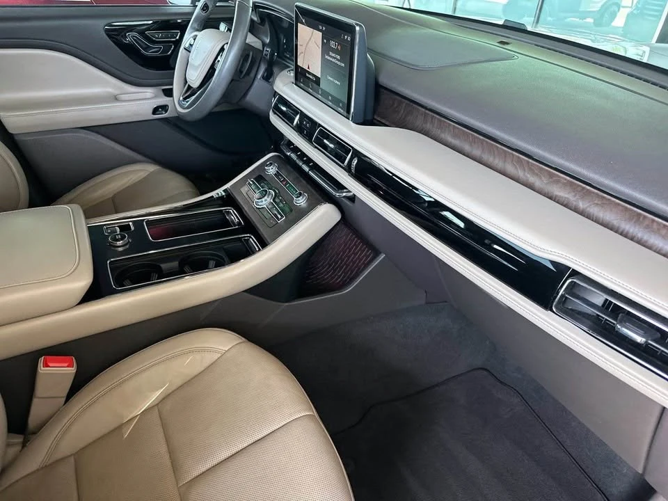 2023 Lincoln Aviator 2nd Gen - Image 7 of 20