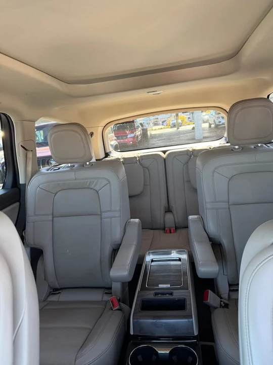 2023 Lincoln Aviator 2nd Gen - Image 10 of 18