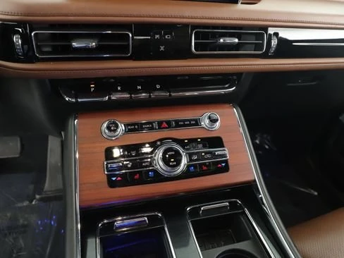 2023 Lincoln Aviator 2nd Gen - Image 8 of 18