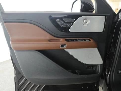 2023 Lincoln Aviator 2nd Gen - Image 15 of 18