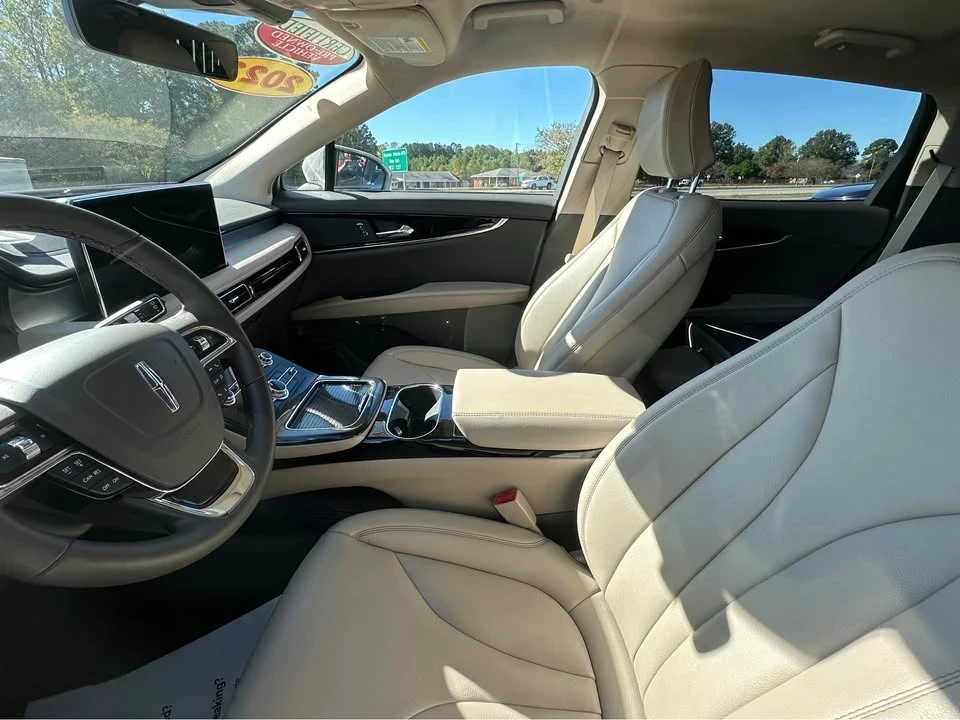 2023 Lincoln Nautilus - Image 3 of 3