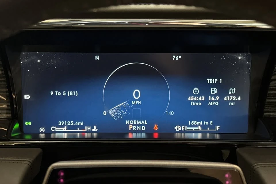 2023 Lincoln Navigator 4th Gen - Image 14 of 16