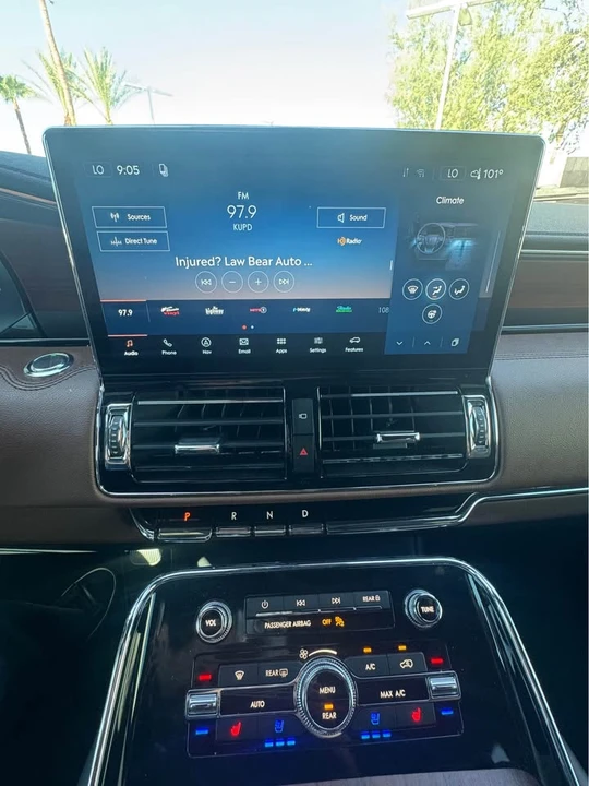 2023 Lincoln Navigator 4th Gen - Image 13 of 13