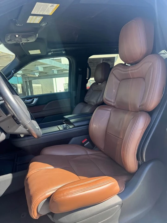 2023 Lincoln Navigator 4th Gen - Image 5 of 13