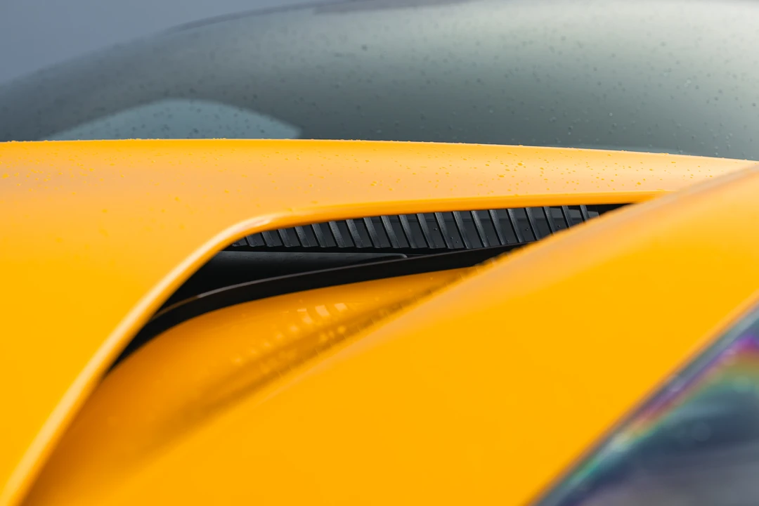 2023 Lotus Emira - Image 19 of 31