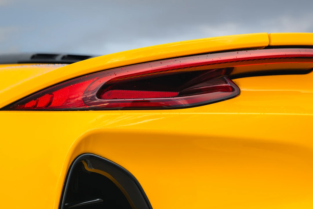 2023 Lotus Emira - Image 23 of 31